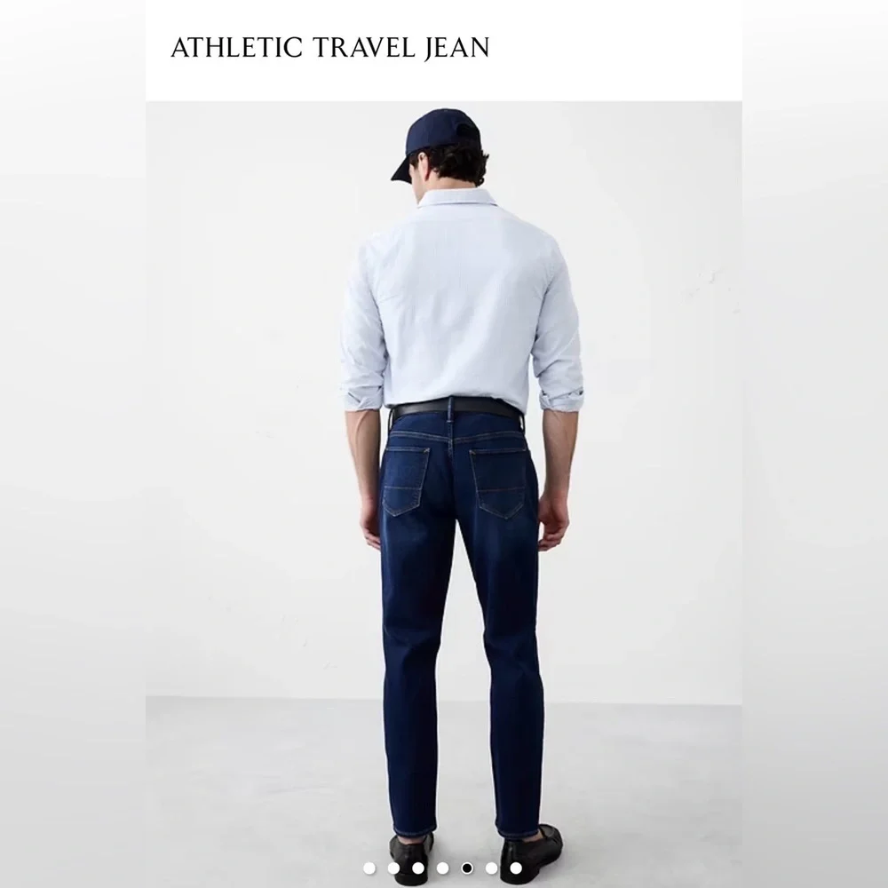 NWT Banana Republic Men’s Athletic Fit TravelerJeans 29x32 Gray Mid Rise Stretch